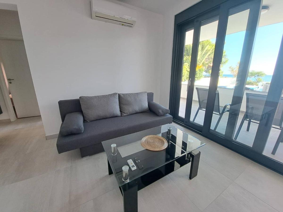 Villa Leptiric วีร์ ภายนอก รูปภาพ