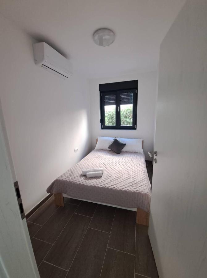 Villa Leptiric วีร์ ภายนอก รูปภาพ