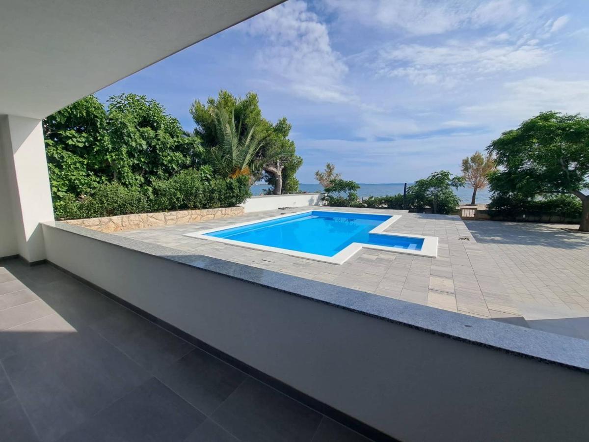 Villa Leptiric วีร์ ภายนอก รูปภาพ